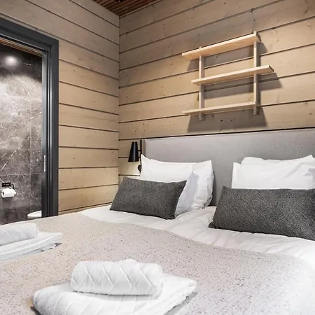 Levin Lyhty Clara C2 By Hilla 公寓