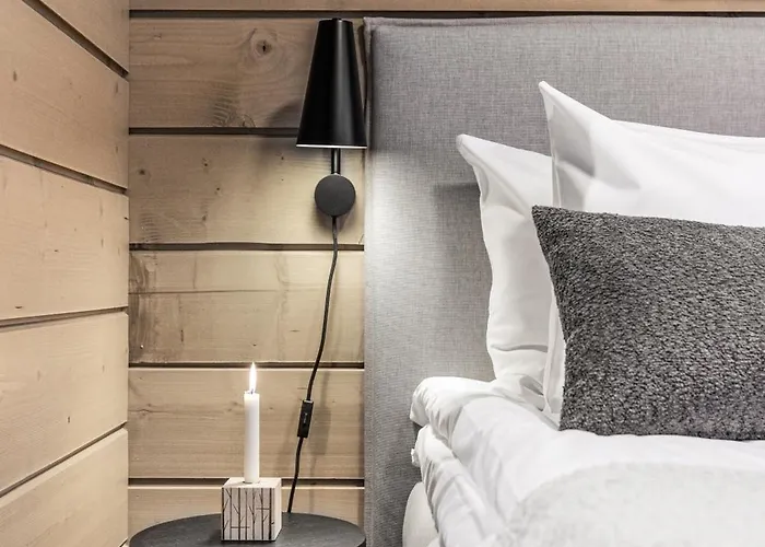 Levin Lyhty Clara C2 By Hilla